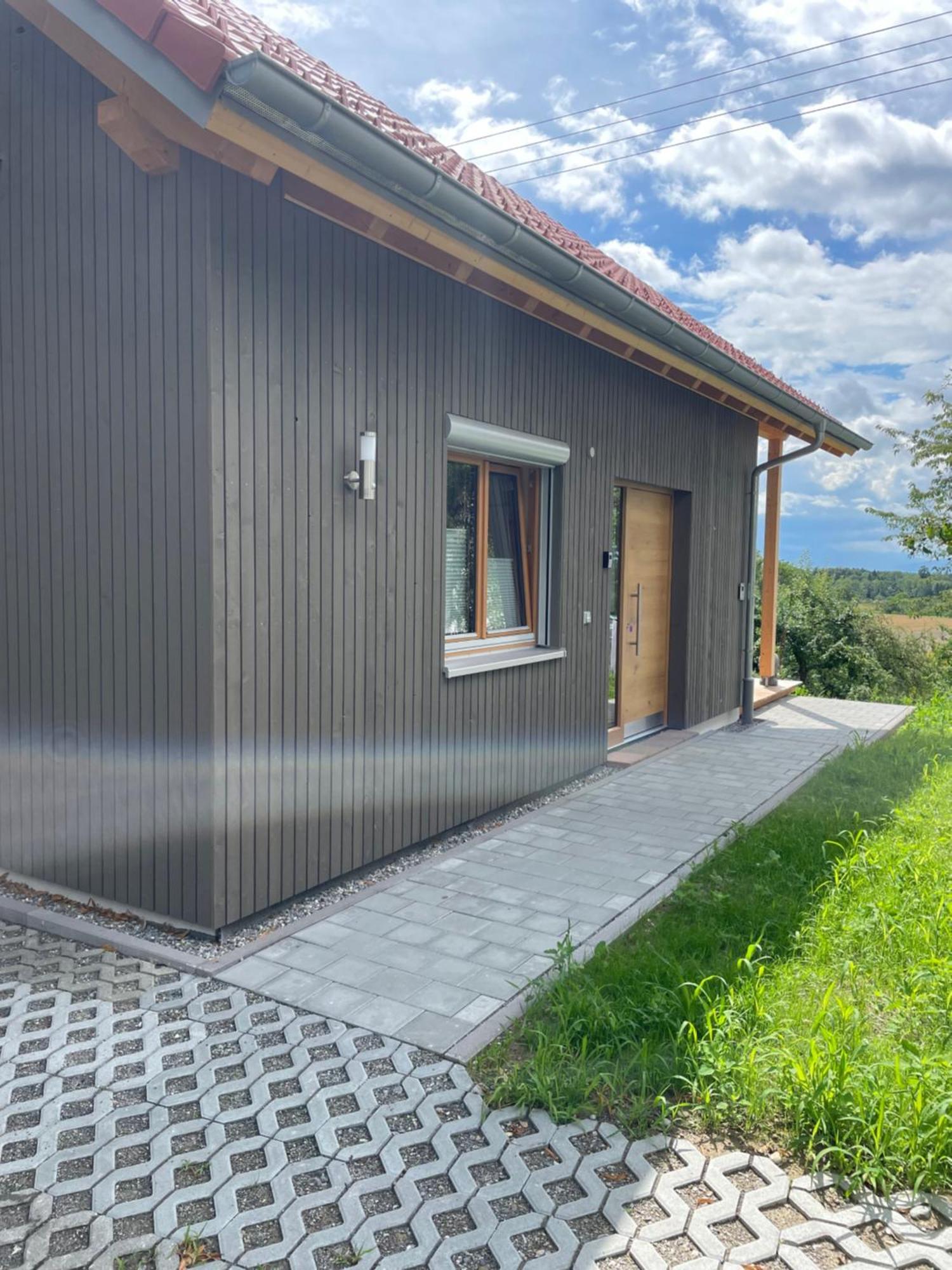 Zweistoeckiges Natur-Holzhaus Mit Berg- & Seesicht Horgenzell المظهر الخارجي الصورة